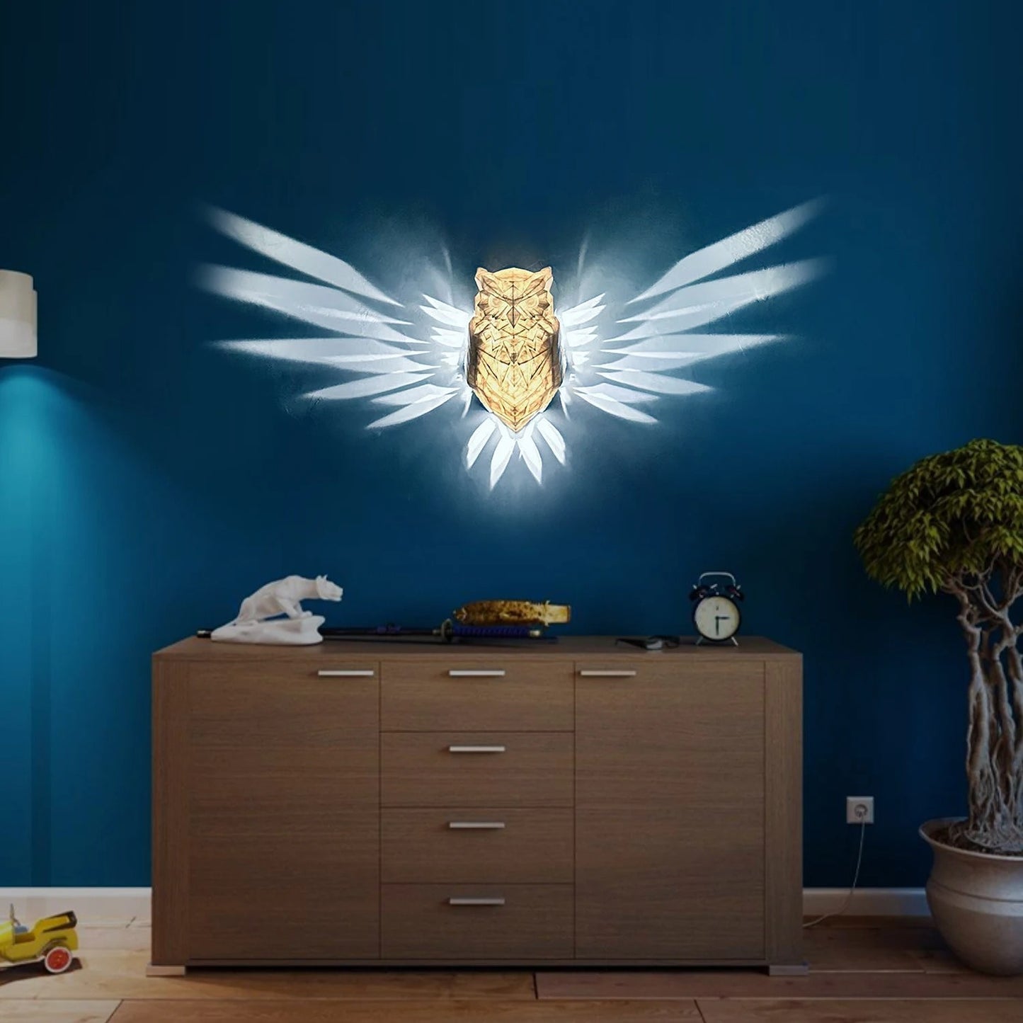 Luminous Wings Lamp